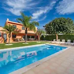Contemporary With Private Pool #1987 Appartamento Lagos