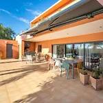 Apartamento Contemporary With Private Pool #1987 Lagos