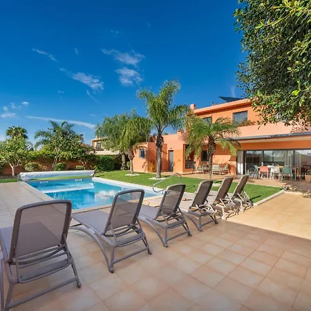 Apartment Contemporary With Private Pool #1987
